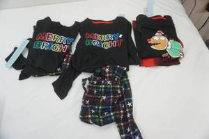 lot 394 image: Cat & Jack Pajama Sets (3ct) NEW Size M