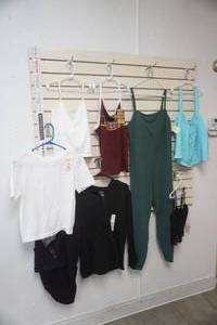 lot 412 image: Womens Clothes Lot (ALL NEW) (8 Pieces)