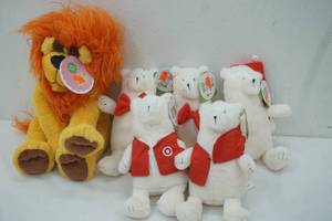 lot 418 image: Stuffed Animals (Lion & Polar Bears)
