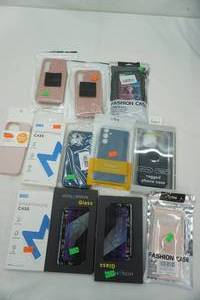 lot 426 image: Screen Protectors & Phone Cases