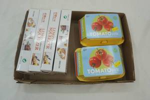 lot 447 image: (2ct) Tomato Grow Kits (4ct) Lemon Squeezers