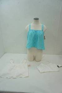 lot 456 image: (3ct) Crop Tops