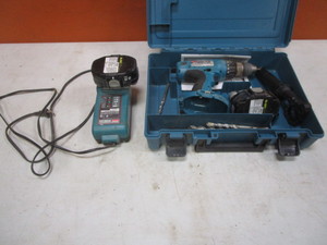 lot 56 image: Makita 18v Hammer Drill