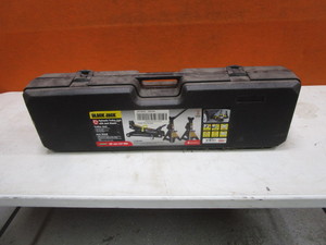 lot 69 image: (New) Floor Jack & Jack Stands