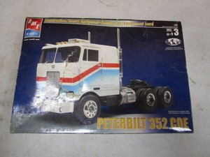 lot 95 image: Vintage Semi Model