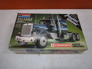 lot 125 image: Vintage Semi Model