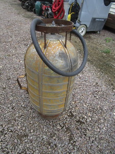 lot 136 image: Alum Air Tank