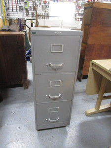 lot 160 image: File Cabinet