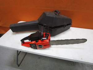lot 165 image: Craftsman 18 Chainsaw