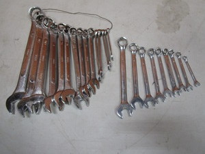 lot 167 image: Std. & Metric Wrenches