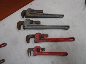 lot 212 image: Pipe Wrenches