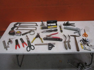lot 223 image: Misc Tools