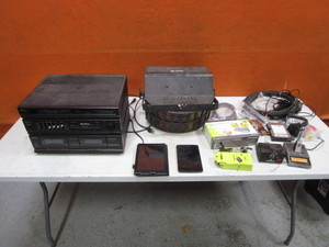 lot 239 image: Stereo, Disco Light, Misc Electronics & Chords