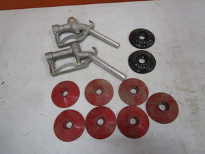 lot 282 image: Gas Nozzles & Splash Guards