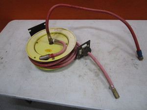 lot 318 image: Air Hose Reel