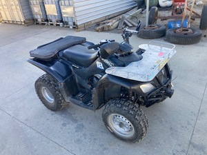 lot 10-A image: 2006 Suzuki Ozark 250 ATV