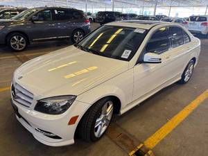 lot 18 image: 2011 Mercedes C300 4Matic AWD
