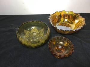 lot 147 image: Antique Amber Fenton Glass