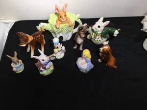 lot 160 image: Disney Collectibles  Misc.
