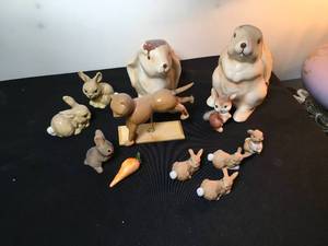 lot 85 image: Antique Bunny Lot