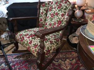 lot 17 image: Antique Walnut Floral Rocker