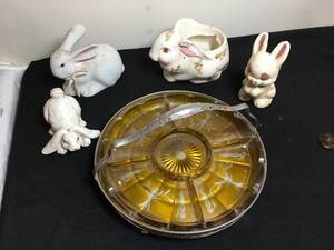 lot 97 image: Antique Easter Holiday Decor