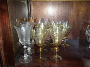 lot 234 image: Assorted Vintage Stemware