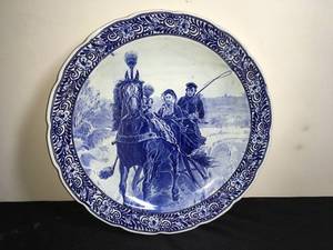 lot 24 image: Holland Blue Delft Plate