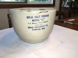 lot 33 image: Antique Cattle Salt Feeder