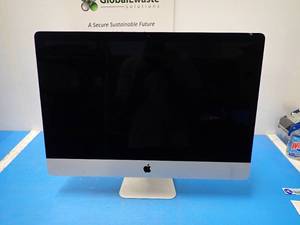 lot 7 image: Apple&nbspiMac18,3 A1419 MNE92LLA AIO PC &nbspINTEL CORE I5-7500 3.4 Ghz  8GB DDR4 RAM  251GB SSD  Includes power cable and IOS  Chip and crack in the screen