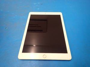 lot 32 image: Apple&nbspiPad 5th Gen A1823  32GB of storage  Carrier Unlocked  Includes Charging Cable  Light scratches on screen