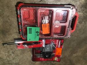 lot 52 image: Lot of Assorted Tools and Accessories Customer Return see Pictures