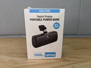lot 408 image: GIN FOXI Digital Display Portable Power Bank 5000mAh Lightning - New P