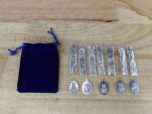 lot 237 image: Religious Medals Collection with Velvet Bag - Brand New