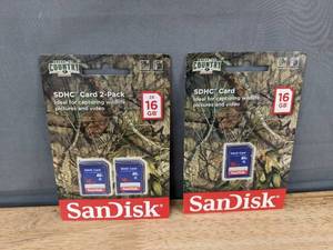 lot 57L image: 3 SanDisk SDHC 16GB Memory Cards - Brand New
