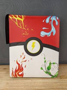 lot 8L image: Premium Trading Card Binder Carrying Case - Brand New