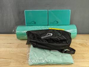 lot 152 image: Whitecloudz Yoga Kit Green Mat, Towels, Blocks, and Carry Bag - Brand New B