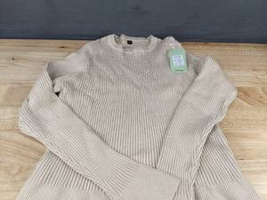 lot 176 image: Womens Apricot Long Sleeve Pullover Size XL - Brand New B
