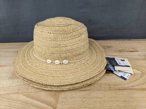 lot 202 image: Resellers Paradise 5 Universal Thread Straw Fedora Hats - Brand New
