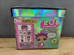 lot 20M image: LOL Surprise Furniture Roller Rink Set, Series 3 with Exclusive Doll $36 Retail - Brand New M
