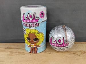 lot 256M image: LOL Surprise Hairgoals Series 2 & Bling Series Balls - Brand New M