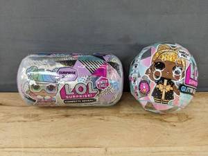lot 332M image: LOL Surprise Winter Chill Confetti Reveal & Glitter Globe Dolls - Brand New M