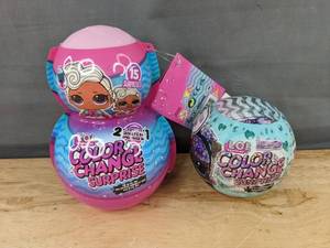 lot 248M image: 2 LOL Surprise Color Change Surprise Dolls & Pets - Brand New M