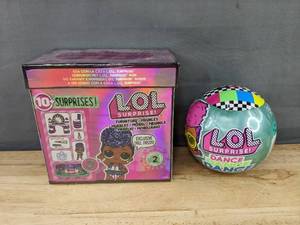 lot 272M image: L.O.L. Surprise Furniture Set and Dance Dance Dance Ball - Brand New M