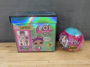 lot 196M image: LOL Surprise Queens Ball Doll & LOL Surprise Furniture Set - Brand New M