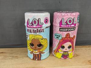 lot 352M image: 2 LOL Surprise Hairgoals Dolls Series 1 & 2 - Brand New M