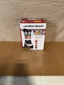 lot 13 image: Hamilton Beach Wave-Action Quiet Blender in Box