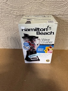 lot 18 image: Hamilton Beach Wave Crusher Blender