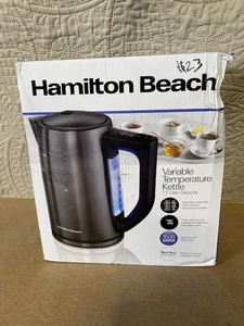 lot 130 image: Hamilton Beach Variable Temperature Kettle 1.7 Liter Capacity