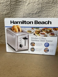 lot 147 image: Hamilton Beach Modern 2 Slice Stainless Steel Toaster